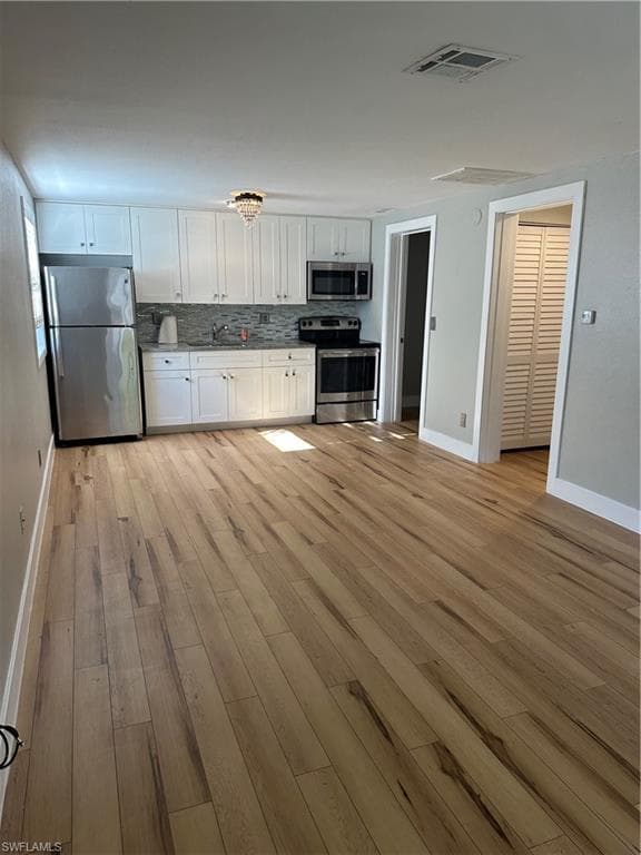 5397 Treetops Dr, Naples, FL 34113-1
