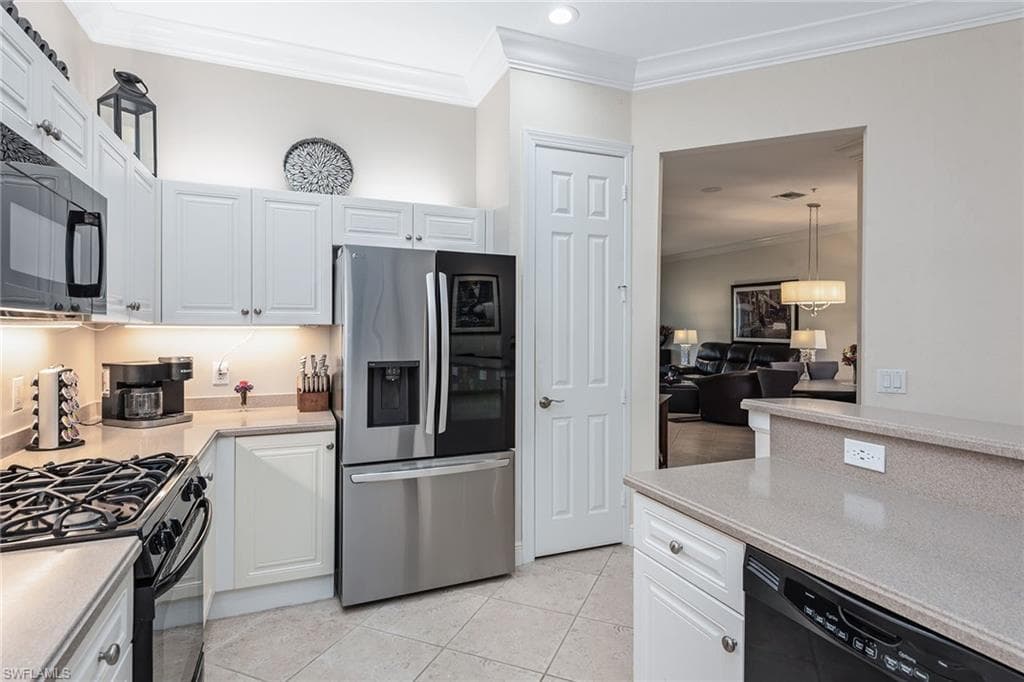 4526 Cardinal Cove Ln, Naples, FL 34114-10