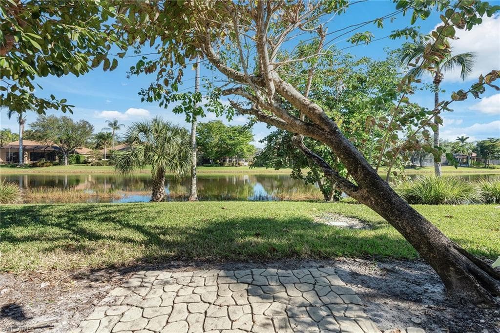 4526 Cardinal Cove Ln, Naples, FL 34114-25