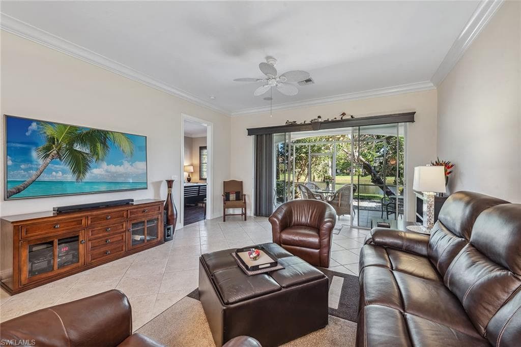 4526 Cardinal Cove Ln, Naples, FL 34114-3