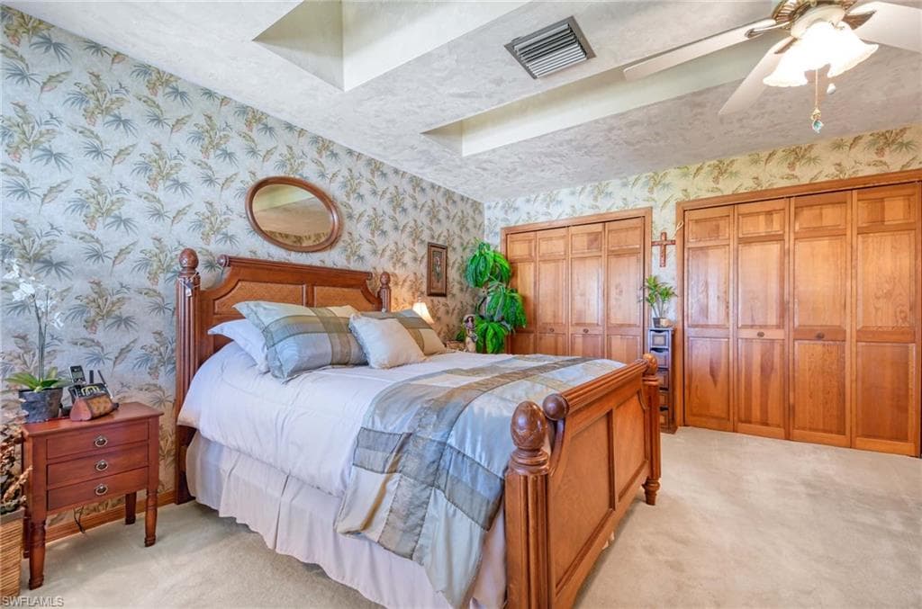 550 Shalimar St, Marco Island, FL 34145-12