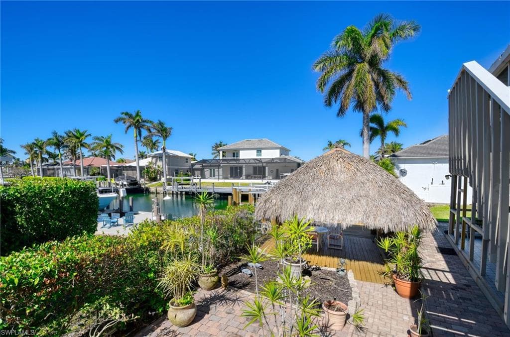 550 Shalimar St, Marco Island, FL 34145-34