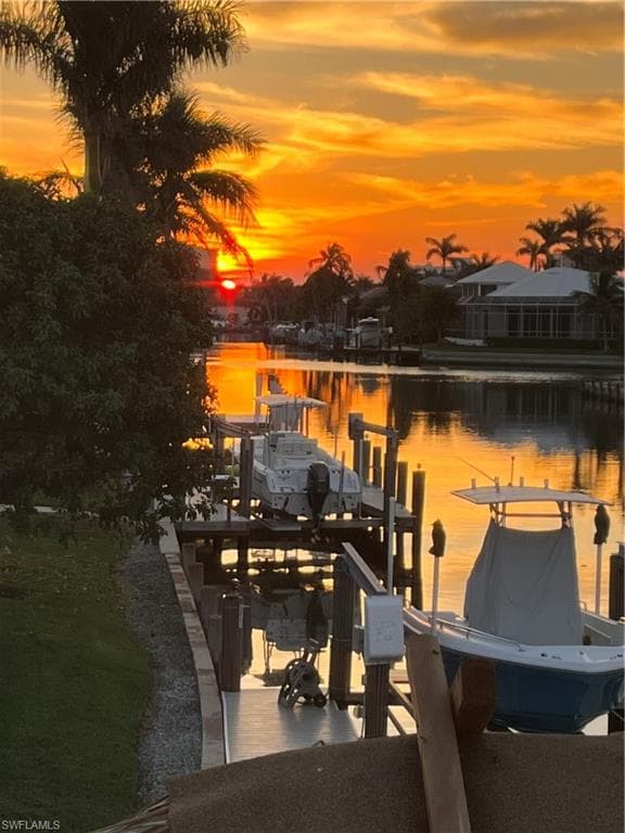 550 Shalimar St, Marco Island, FL 34145-36