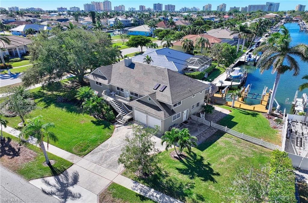 550 Shalimar St, Marco Island, FL 34145-3