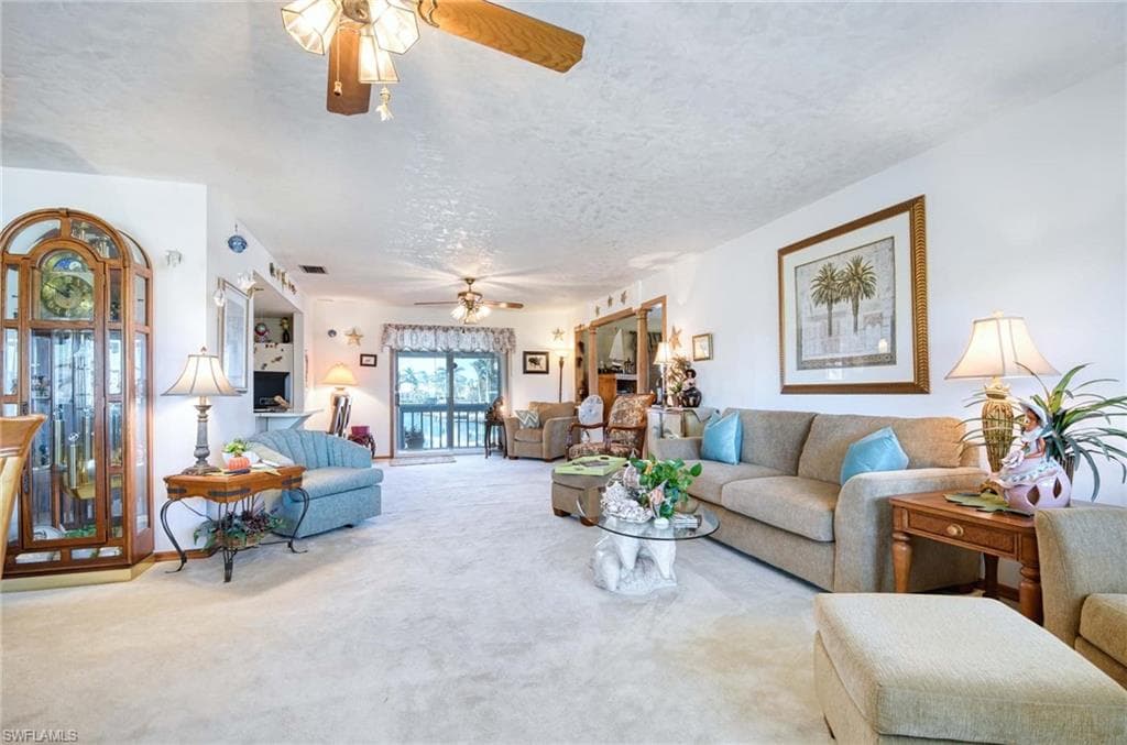 550 Shalimar St, Marco Island, FL 34145-4