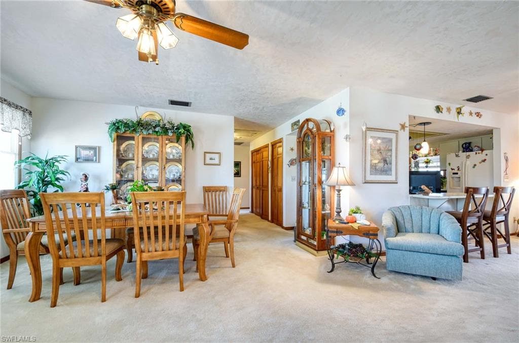 550 Shalimar St, Marco Island, FL 34145-4