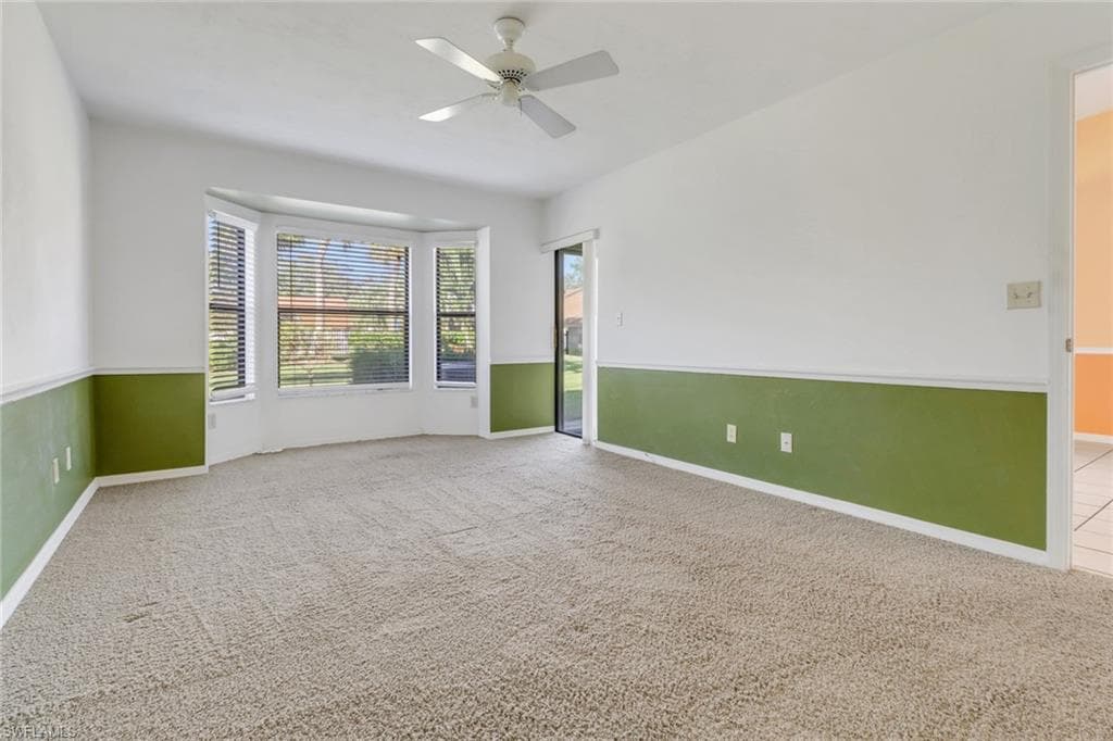 10772 Regent Cir 302, Naples, FL 34109-15