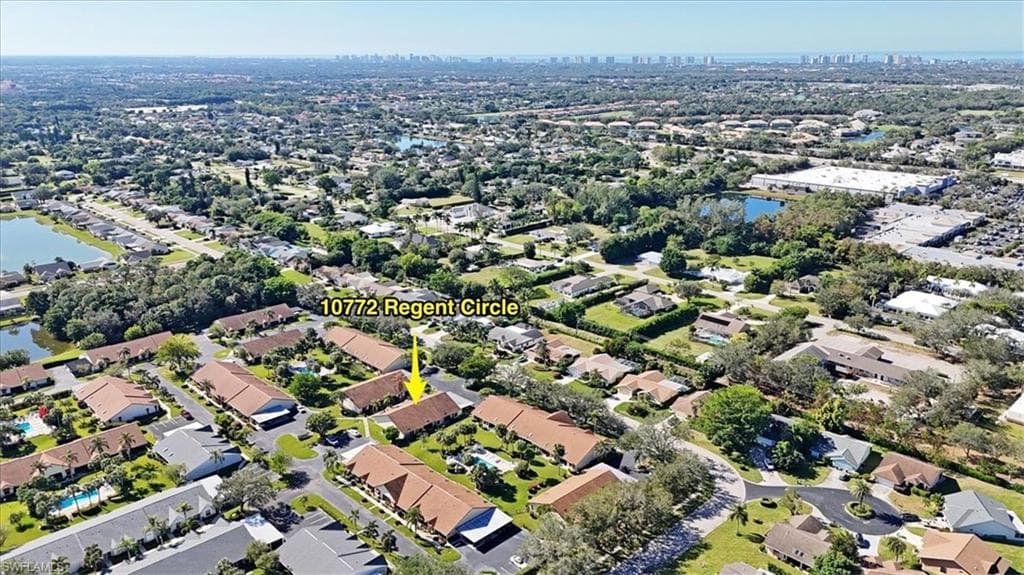 10772 Regent Cir 302, Naples, FL 34109-32