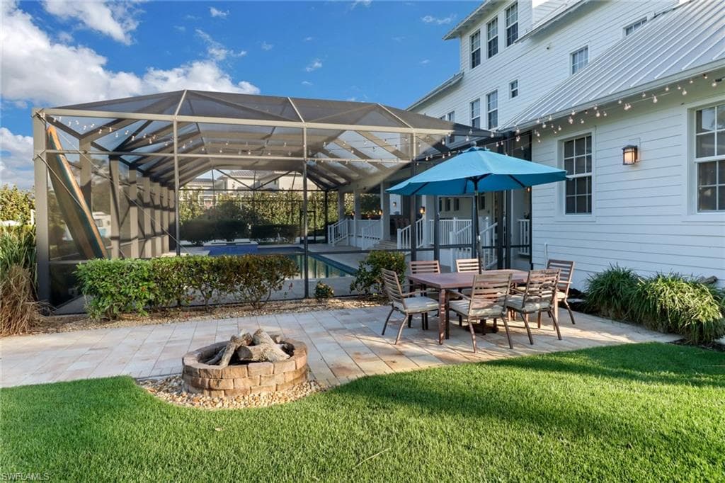 65 Mahogany Dr, Naples, FL 34108-33