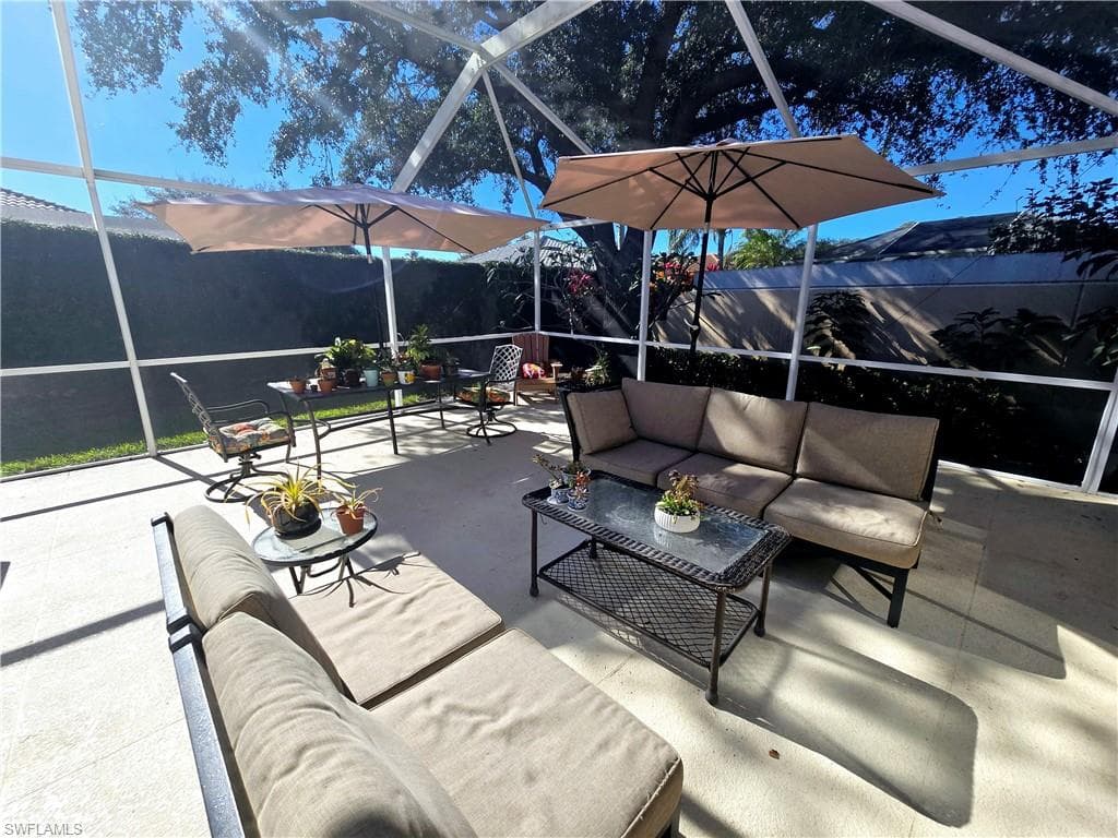 4824 Lasqueti Way, Naples, FL 34119-8