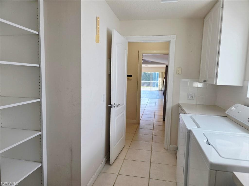 4824 Lasqueti Way, Naples, FL 34119-18