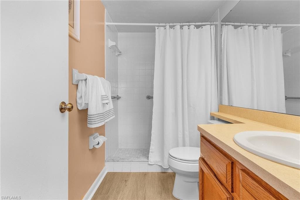 2984 Kings Lake Blvd 2984, Naples, FL 34112-19