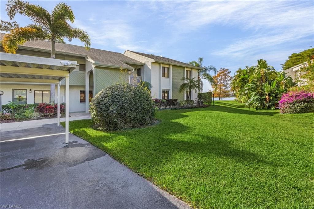 2984 Kings Lake Blvd 2984, Naples, FL 34112-31