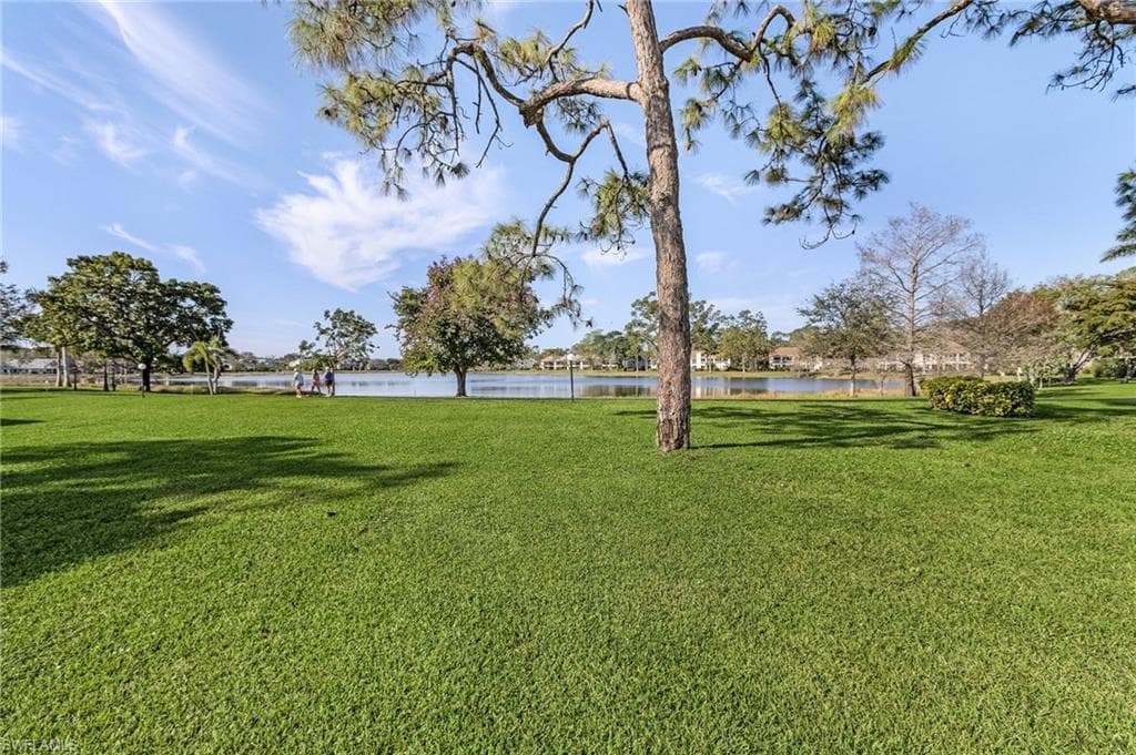 2984 Kings Lake Blvd 2984, Naples, FL 34112-33