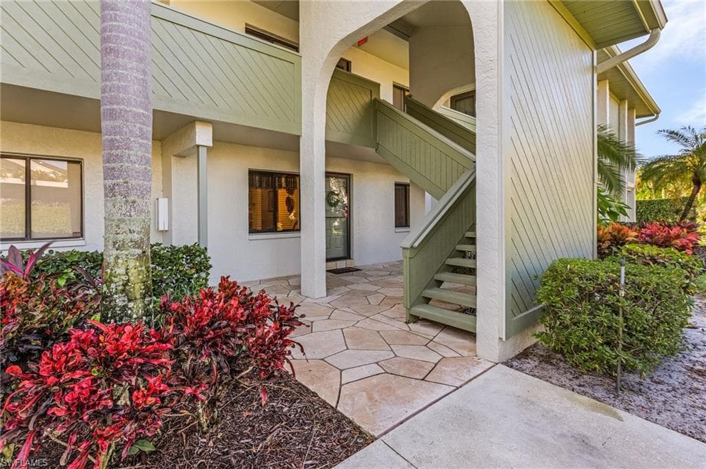 2984 Kings Lake Blvd 2984, Naples, FL 34112-37