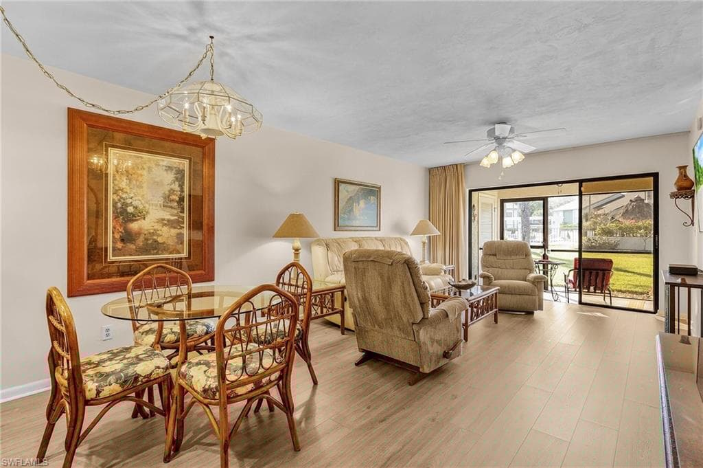 2984 Kings Lake Blvd 2984, Naples, FL 34112-4