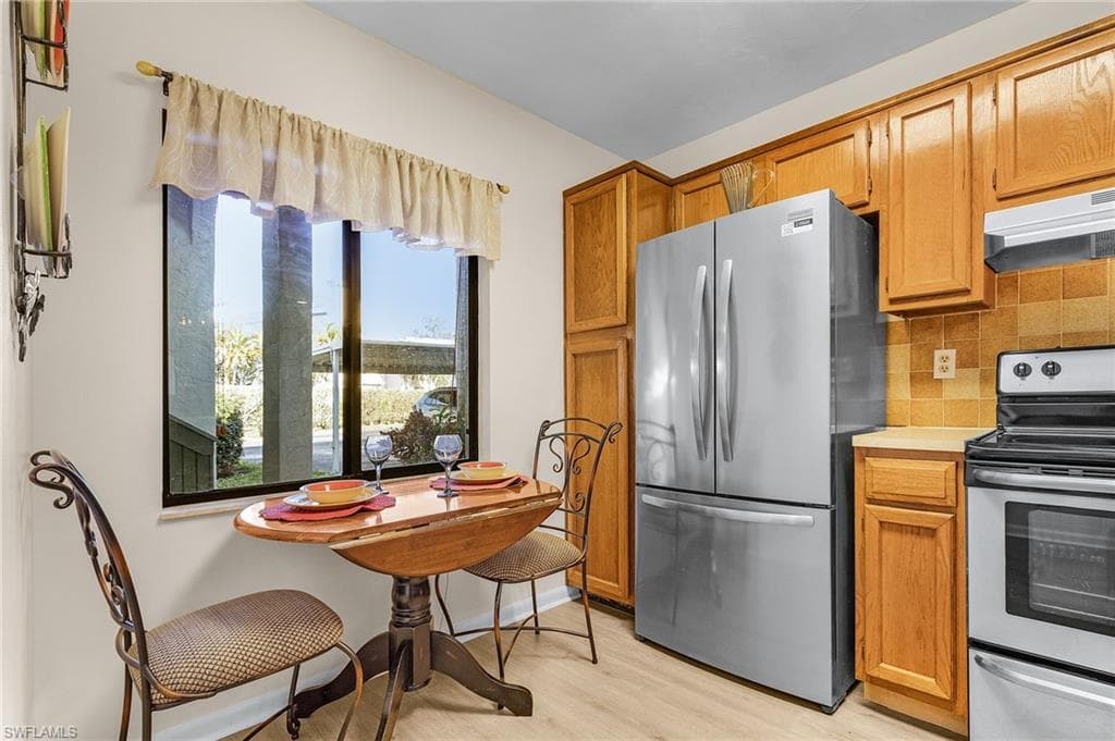 2984 Kings Lake Blvd 2984, Naples, FL 34112-5