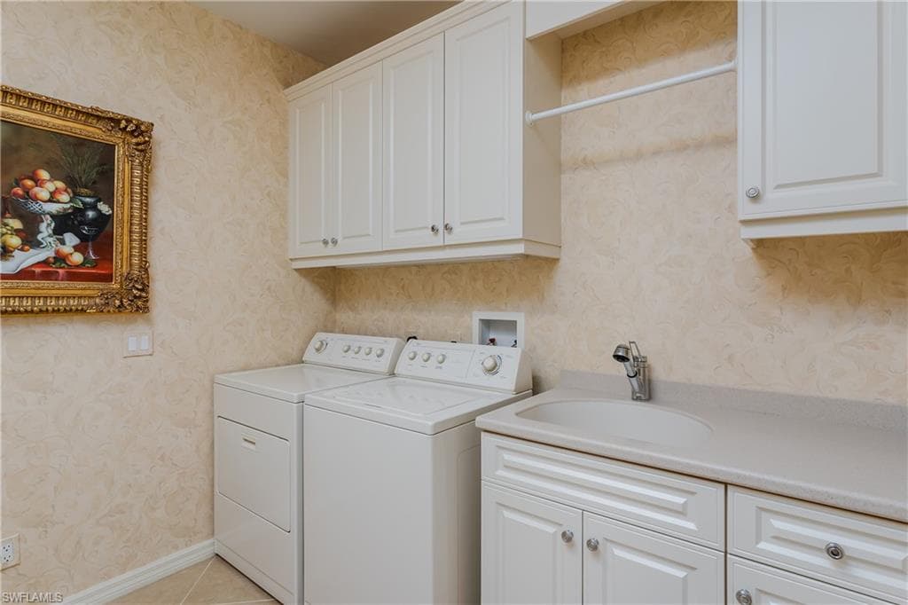 1649 Mcilvaine Ct, Marco Island, FL 34145-26