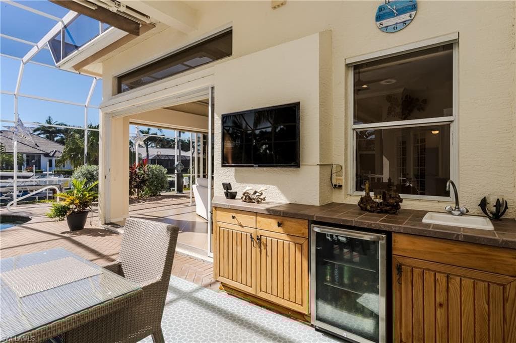 1649 Mcilvaine Ct, Marco Island, FL 34145-35