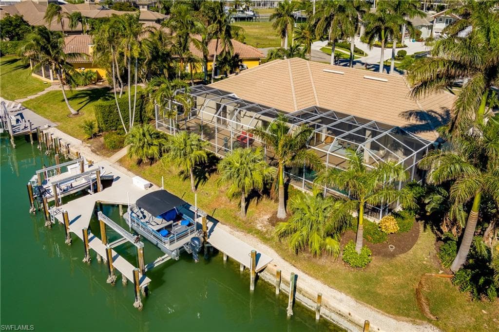 1649 Mcilvaine Ct, Marco Island, FL 34145-43