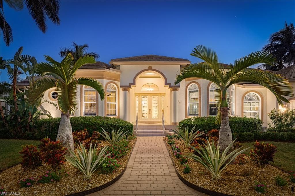 1649 Mcilvaine Ct, Marco Island, FL 34145-47
