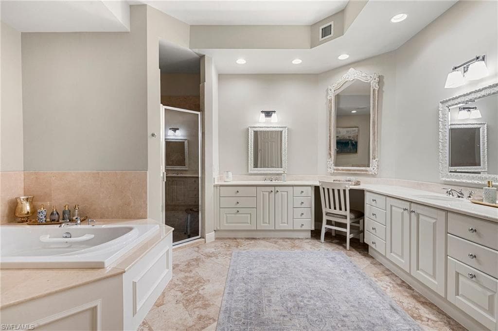 6519 Crown Colony Pl 2-102, Naples, FL 34108-23