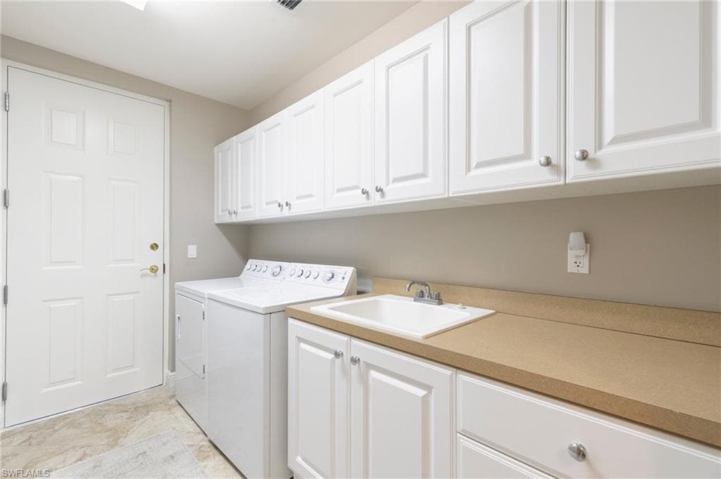 6519 Crown Colony Pl 2-102, Naples, FL 34108-32
