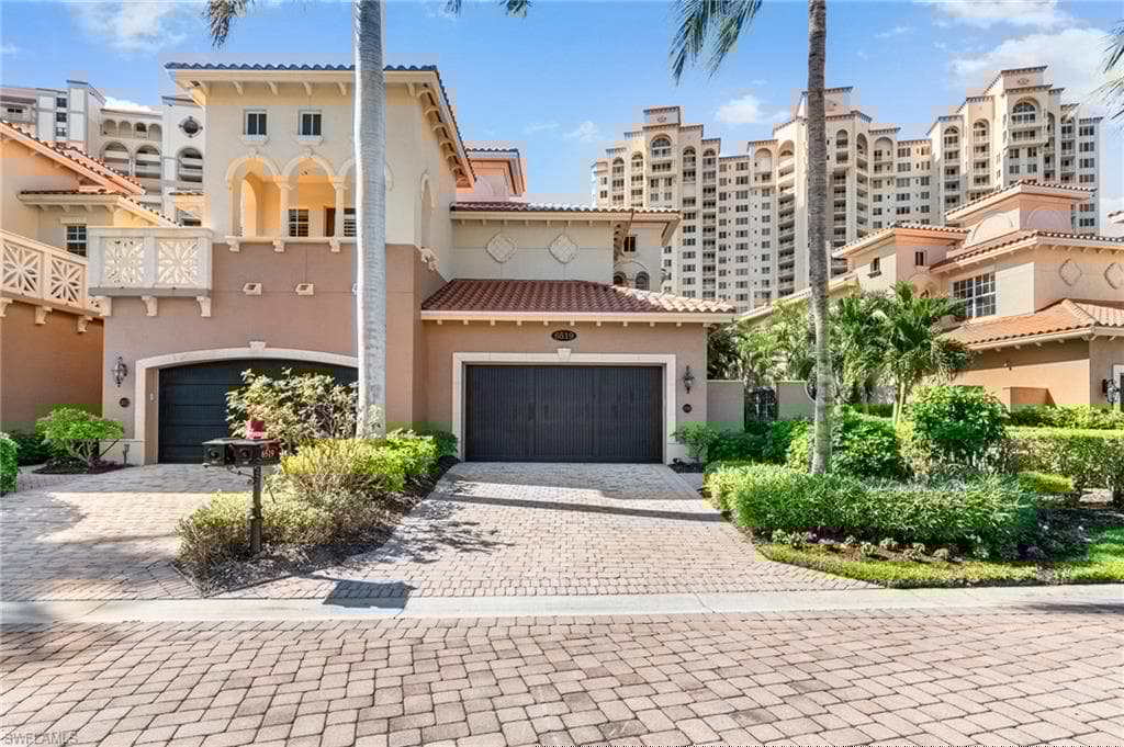 6519 Crown Colony Pl 2-102, Naples, FL 34108-39
