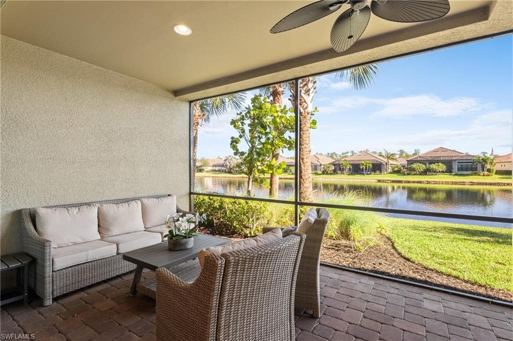 9657 Montelanico Loop 103, Naples, FL 34119-27