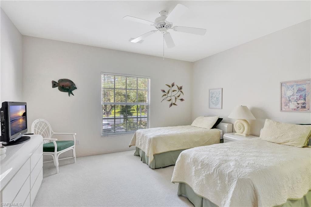 102 Siena Way 1306, Naples, FL 34119-18