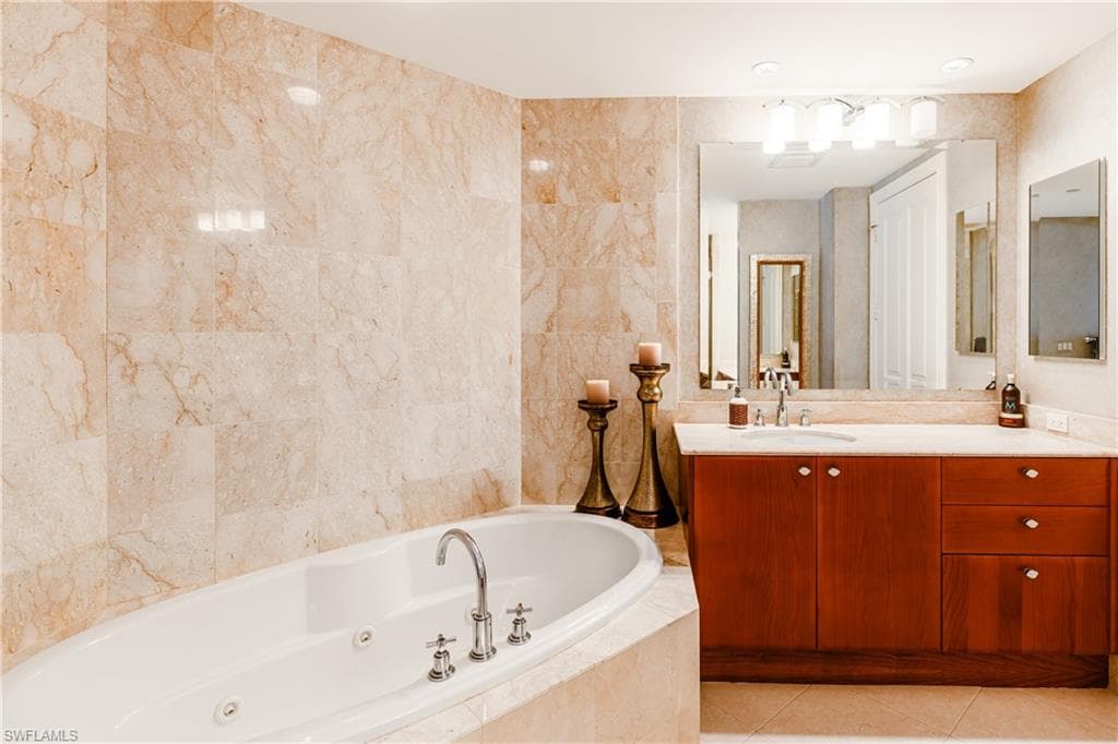 350 Collier Blvd 206, Marco Island, FL 34145-14