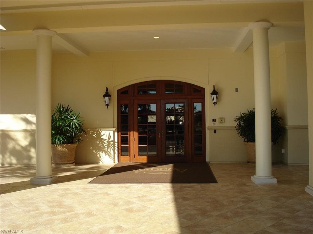 350 Collier Blvd 206, Marco Island, FL 34145-42
