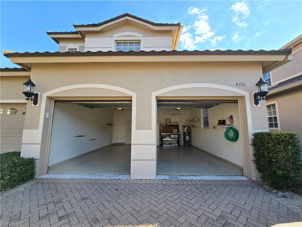 785 Regency Reserve Cir 4701, Naples, FL 34119-27