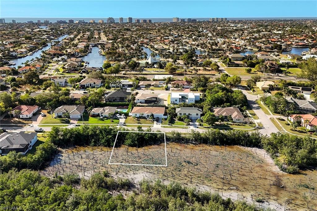 1773 Granada Dr, Marco Island, FL 34145-9