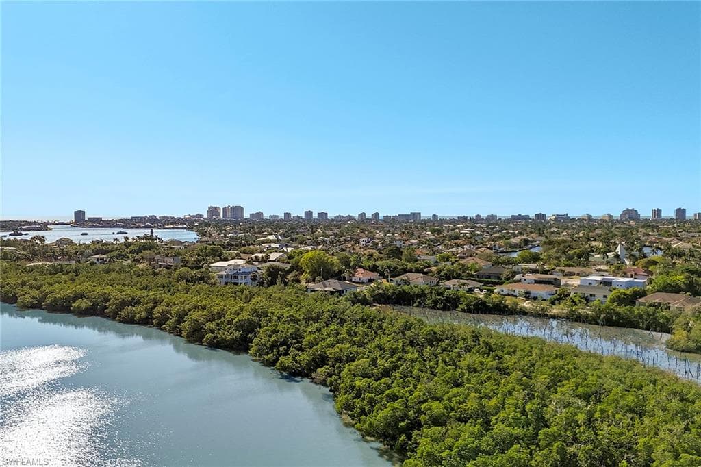 1773 Granada Dr, Marco Island, FL 34145-19
