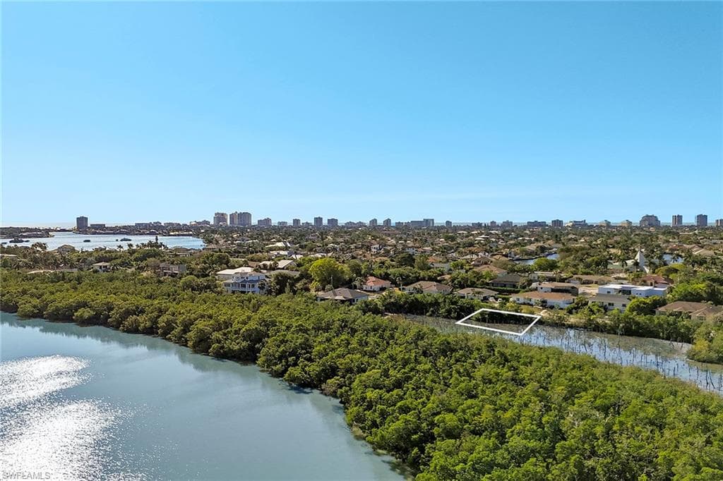 1773 Granada Dr, Marco Island, FL 34145-20
