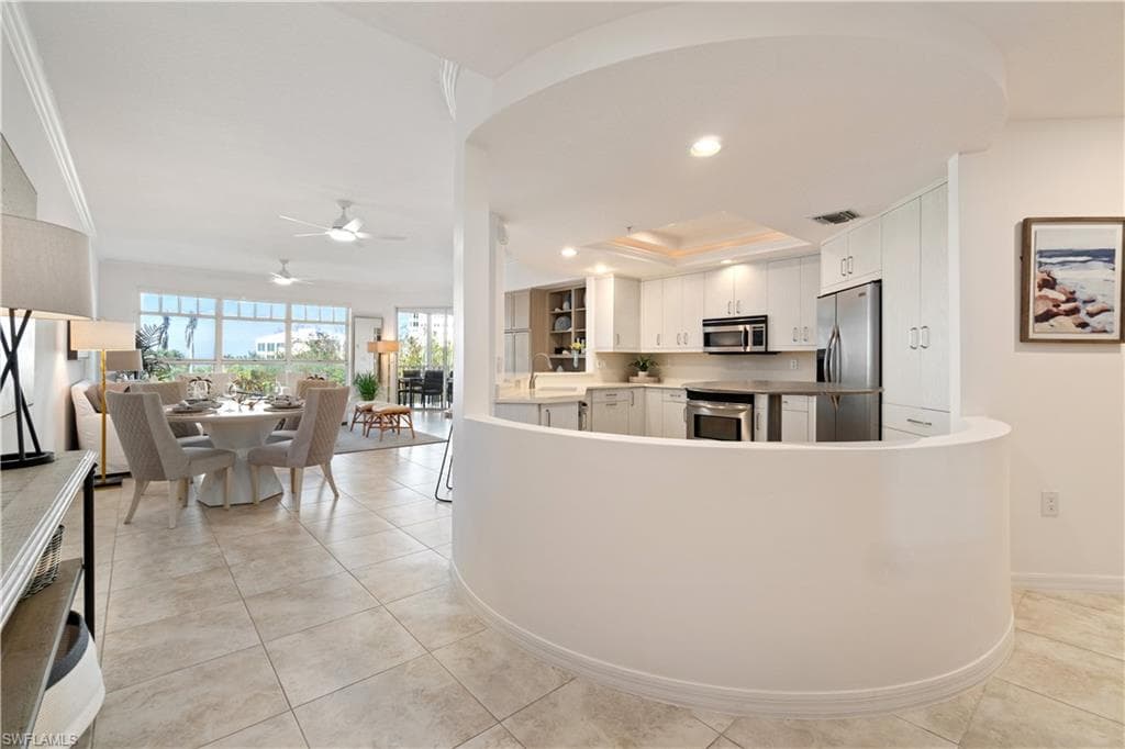260 Barefoot Beach Blvd 202, Bonita Springs, FL 34134-5