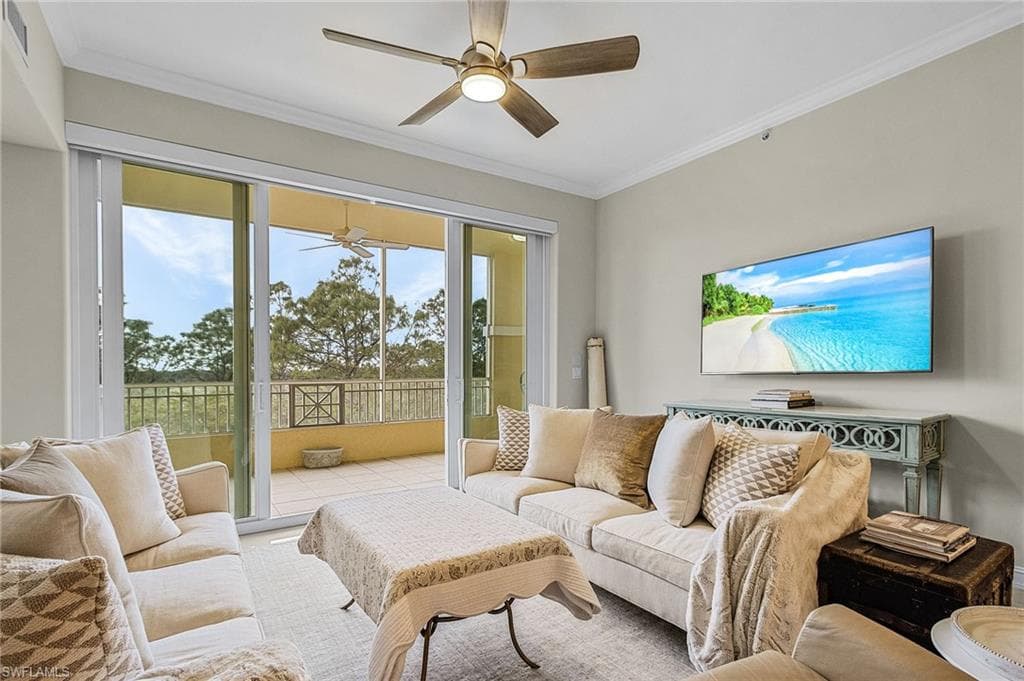 2728 Tiburon Blvd E A-403, Naples, FL 34109-9