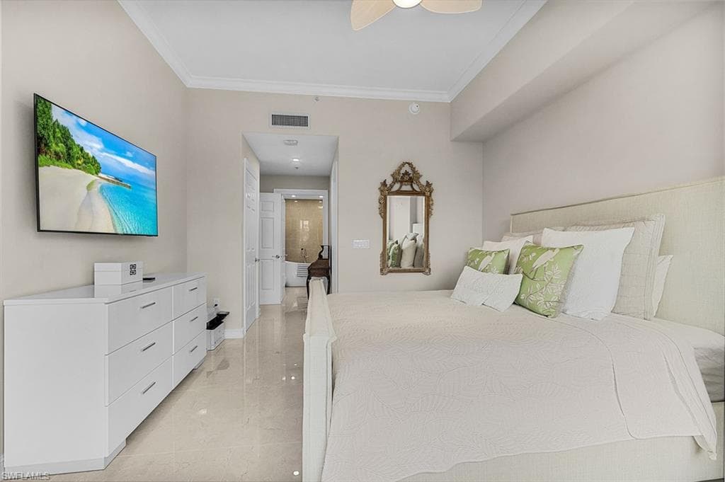 2728 Tiburon Blvd E A-403, Naples, FL 34109-14