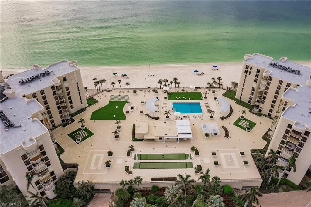 3115 Gulf Shore Blvd N 806s, Naples, FL 34103-26