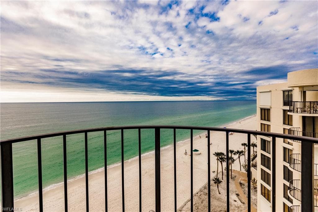 3115 Gulf Shore Blvd N 806s, Naples, FL 34103-1
