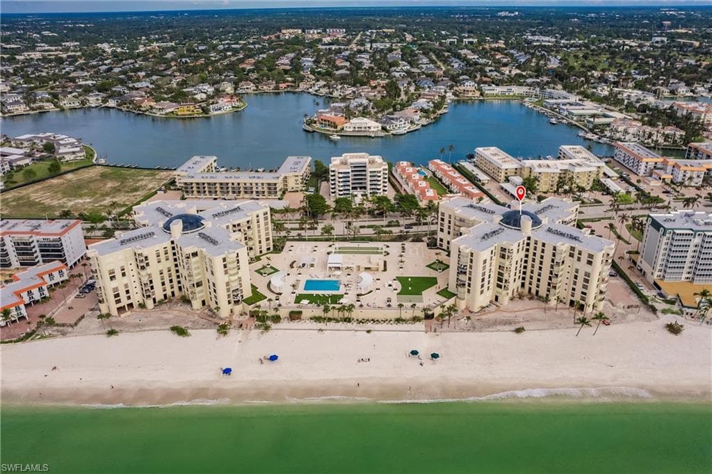 3115 Gulf Shore Blvd N 806s, Naples, FL 34103-28
