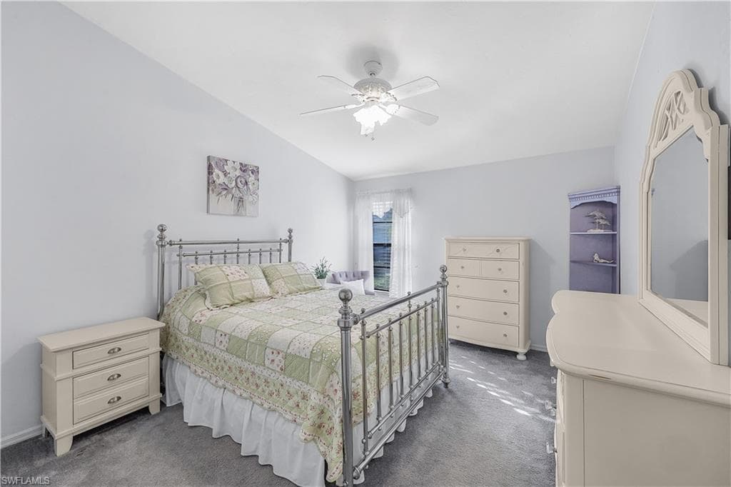 205 Deerwood Cir 103, Naples, FL 34113-18
