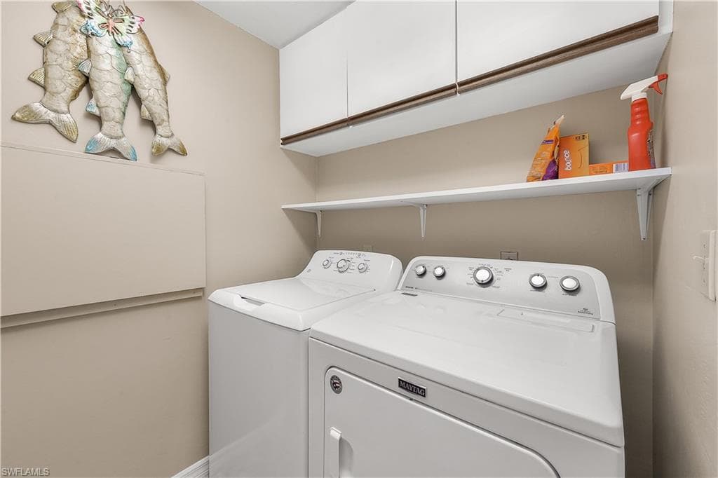 205 Deerwood Cir 103, Naples, FL 34113-22
