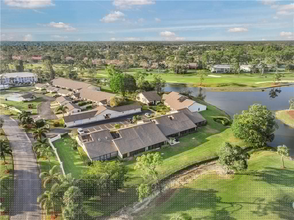 205 Deerwood Cir 103, Naples, FL 34113-3