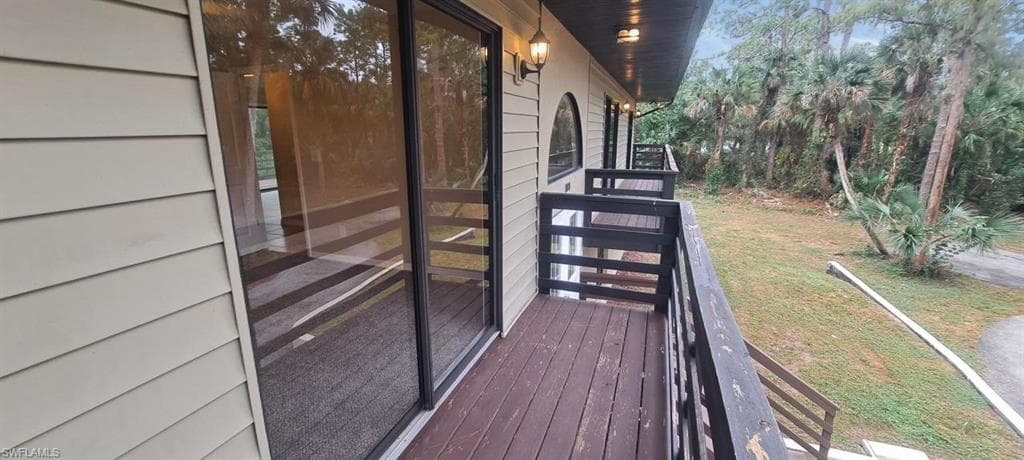 880 Wilson Blvd N, Naples, FL 34120-21