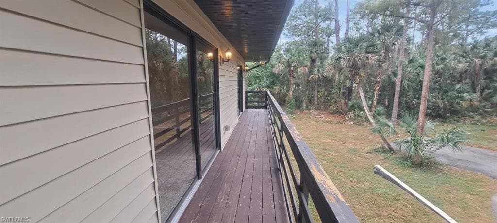 880 Wilson Blvd N, Naples, FL 34120-38