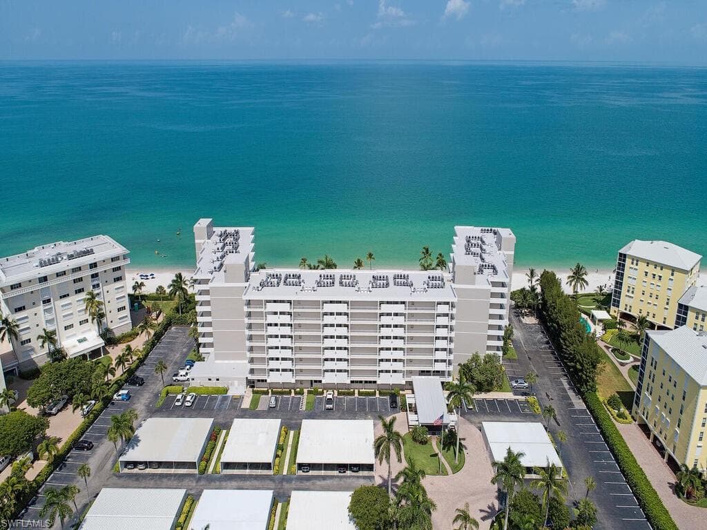 3443 Gulf Shore Blvd N 309, Naples, FL 34103-16