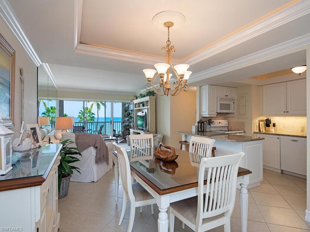 3443 Gulf Shore Blvd N 309, Naples, FL 34103-4