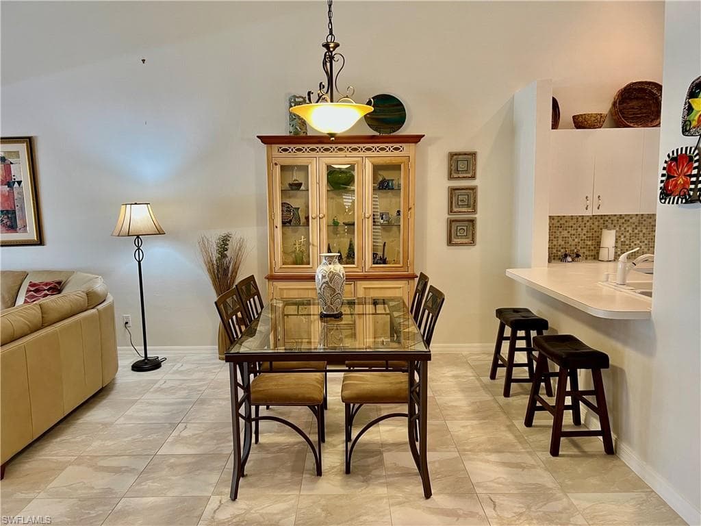 6292 Shadowood Cir 1701, Naples, FL 34112-10